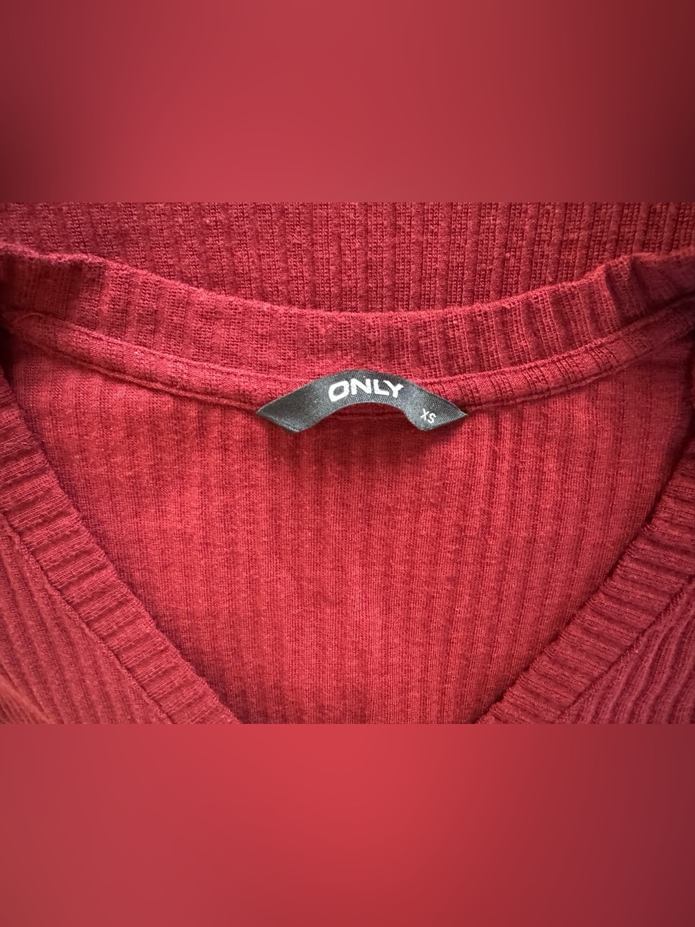 Only Ribbed V-Neck Button Sweater - Burgundy - Picture 2 of 4